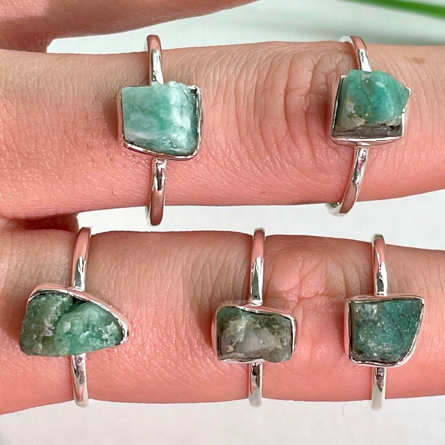 Emerald - Rough - St.Silver Ring Emerald - Rough - St.Silver Ring